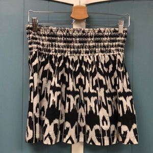 Burrale Surrale Women’s pleated  black and white mini‎ Skirt juniors size L